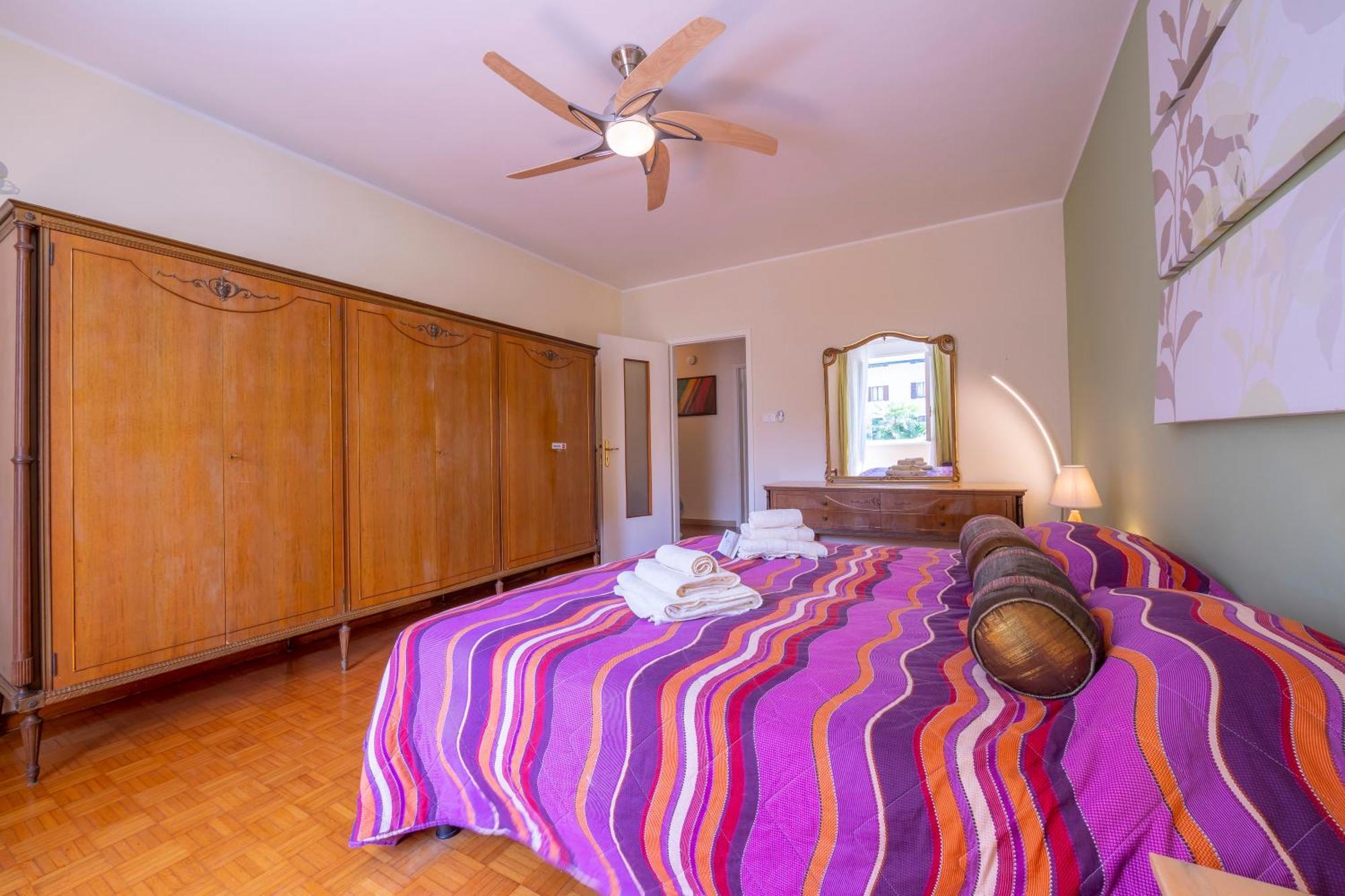 Riva Dante Apartment - Happy Rentals Экстерьер фото